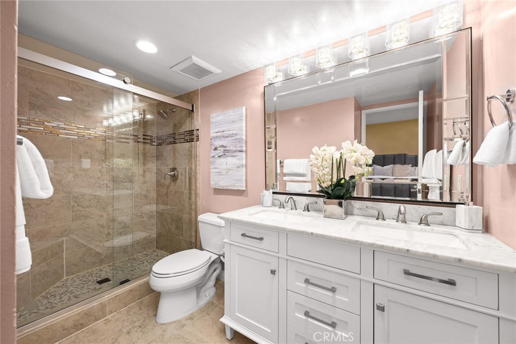 MLS #WS25275948 image #13