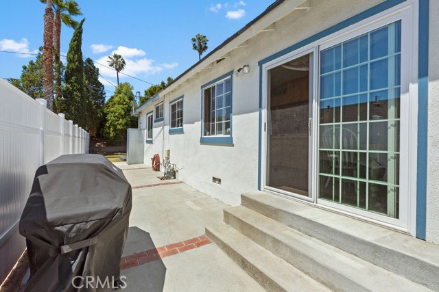527 Blossom Lane, Redondo Beach, California 90278, 3 Bedrooms Bedrooms, ,1 BathroomBathrooms,Residential,Sold,Blossom Lane,OC22082269