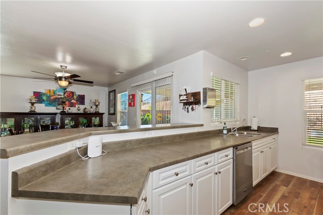 Detail Gallery Image 14 of 27 For 852 Yukon, San Jacinto,  CA 92582 - 3 Beds | 2 Baths