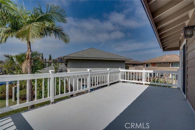 Detail Gallery Image 44 of 56 For 6561 Sabbicas Cir, Huntington Beach,  CA 92647 - 4 Beds | 3 Baths