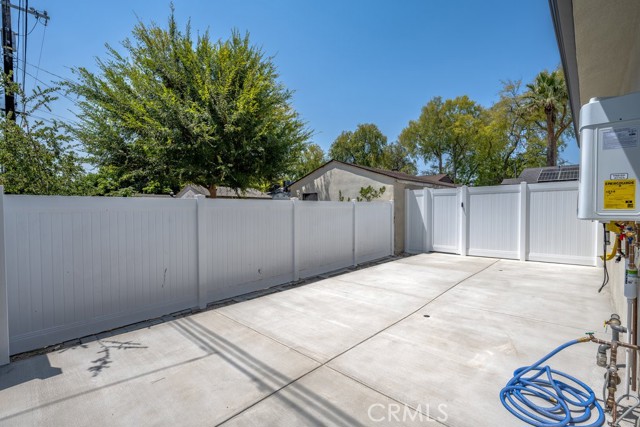 Detail Gallery Image 15 of 17 For 6148 Morella Ave, North Hollywood,  CA 91606 - 2 Beds | 2 Baths