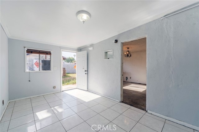 22428 Neptune Avenue, Carson CA: https://media.crmls.org/medias/904b712f-dc63-4dc2-9109-7227d430acb6.jpg