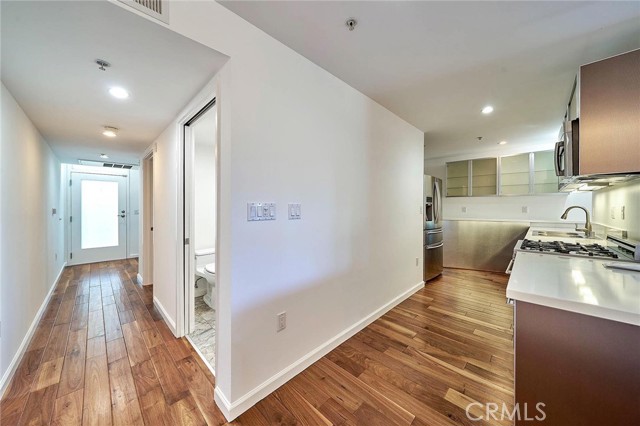 Image 3 for 5806 Waring Ave #1, Los Angeles, CA 90038