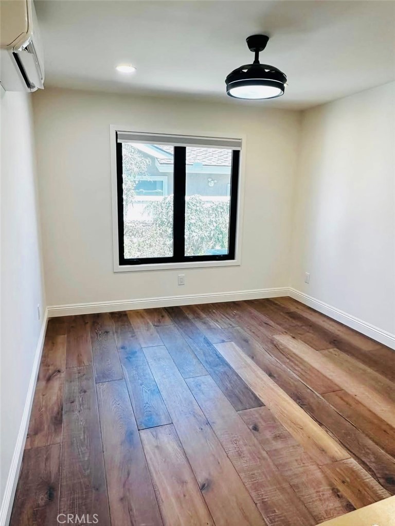 904ce7f9 01cd 4fc8 B324 00cec45bdcbe