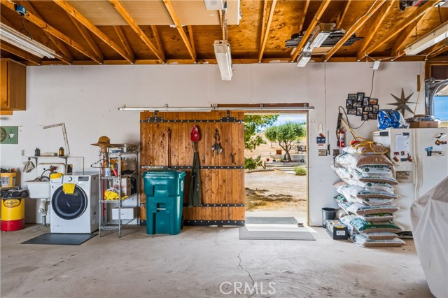 Detail Gallery Image 44 of 62 For 56833 Oakwood, Yucca Valley,  CA 92284 - 2 Beds | 2/1 Baths