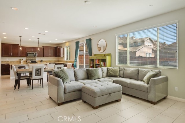 30151 Crestview Court, Menifee CA: https://media.crmls.org/medias/904d8e5a-1321-498f-9a29-05dc8003a46e.jpg