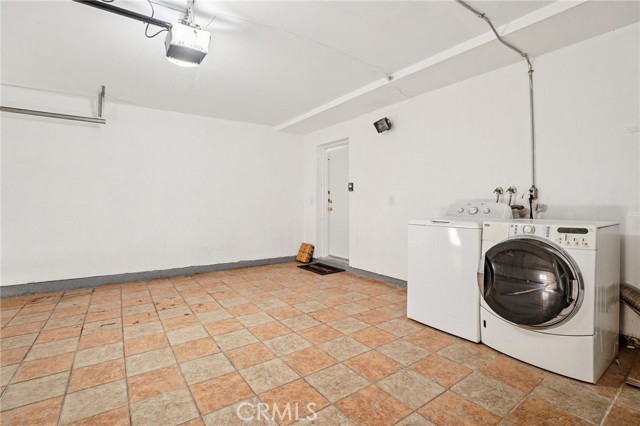 Detail Gallery Image 40 of 45 For 11300 Foothill Blvd #97,  Sylmar,  CA 91342 - 3 Beds | 2/1 Baths