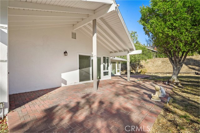 Detail Gallery Image 34 of 37 For 16362 Midwood Dr, Granada Hills,  CA 91344 - 3 Beds | 2 Baths