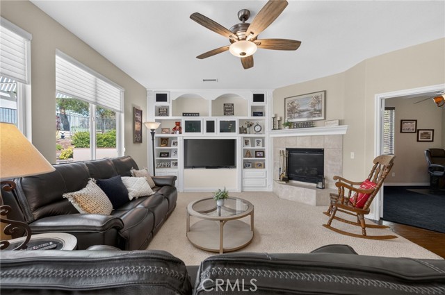 Detail Gallery Image 16 of 58 For 38429 Clearbrook Dr, Murrieta,  CA 92563 - 4 Beds | 2/1 Baths