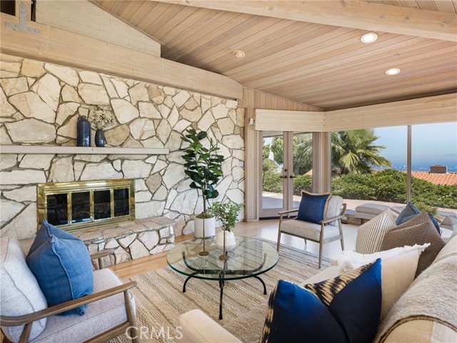 3423 Newridge Drive, Rancho Palos Verdes CA: https://media.crmls.org/medias/904f15cc-f571-4f45-af92-1a193c05225b.jpg