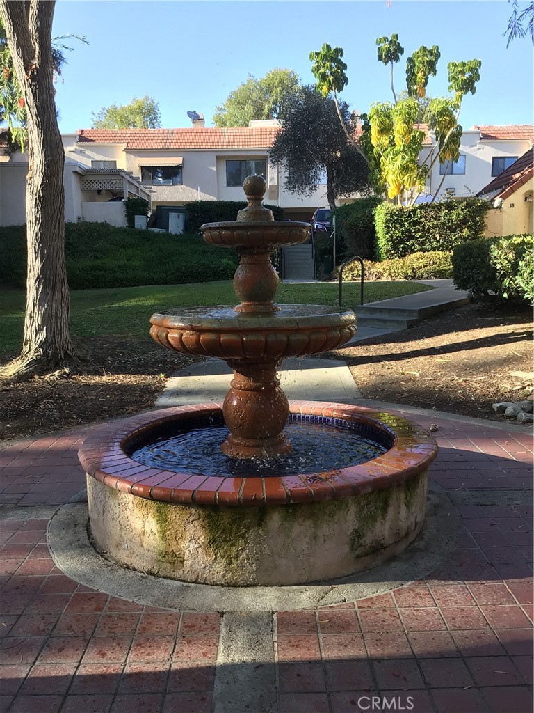 https://media.crmls.org/medias/904f3e26-e5fb-4fa8-ac47-9d9b9fd007b4.jpg?preset=X-Large