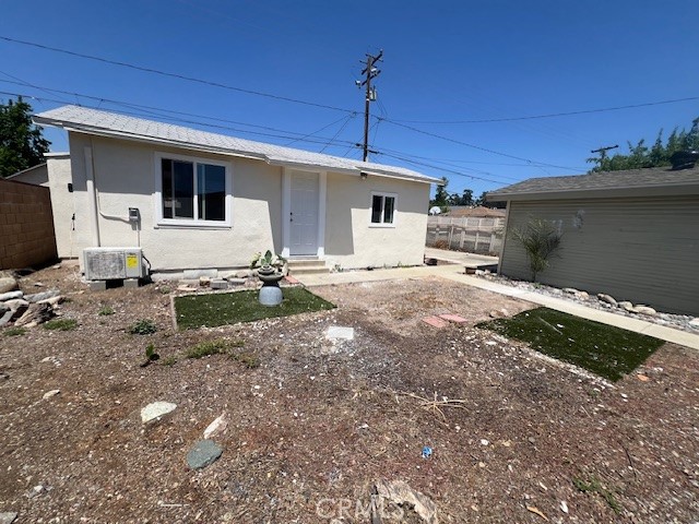 1467 3rd Street, La Verne CA: https://media.crmls.org/medias/904f8bc3-67e2-45b1-99cb-9318d3006f35.jpg