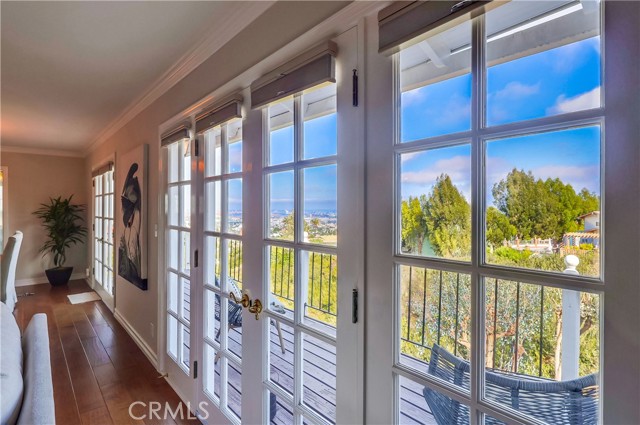 Detail Gallery Image 13 of 66 For 2212 Chandeleur Dr, Rancho Palos Verdes,  CA 90275 - 4 Beds | 4 Baths