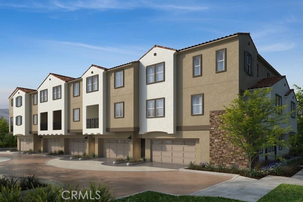 2410 E Agave Street #3