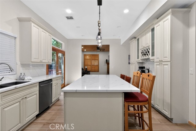 Detail Gallery Image 12 of 30 For 1401 Zion Way, –,  CA 93222 - 4 Beds | 2/1 Baths