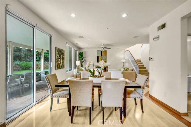 Detail Gallery Image 10 of 61 For 15155 Trail View Ct, Sylmar,  CA 91342 - 5 Beds | 4 Baths