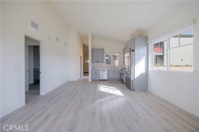 Detail Gallery Image 31 of 40 For 2608 Honolulu Ave #210,  Montrose,  CA 91020 - 2 Beds | 2 Baths