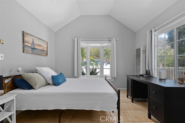 Detail Gallery Image 16 of 30 For 1595 Arroyo Drive, Laguna Beach,  CA 92651 - 2 Beds | 1 Baths