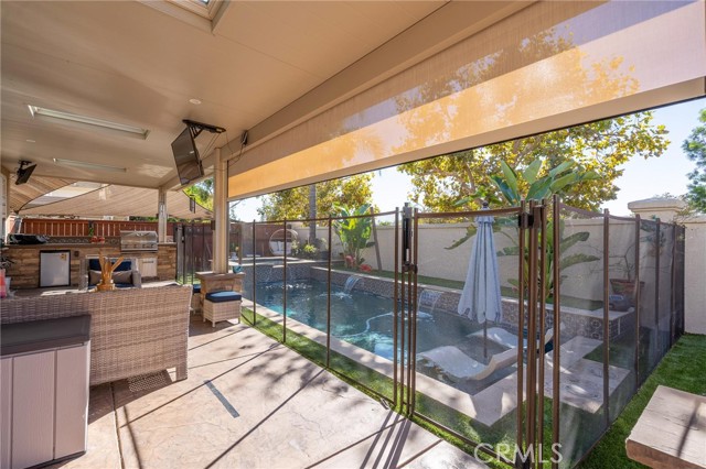 Detail Gallery Image 6 of 50 For 43043 Camino Caruna, Temecula,  CA 92592 - 5 Beds | 2/1 Baths