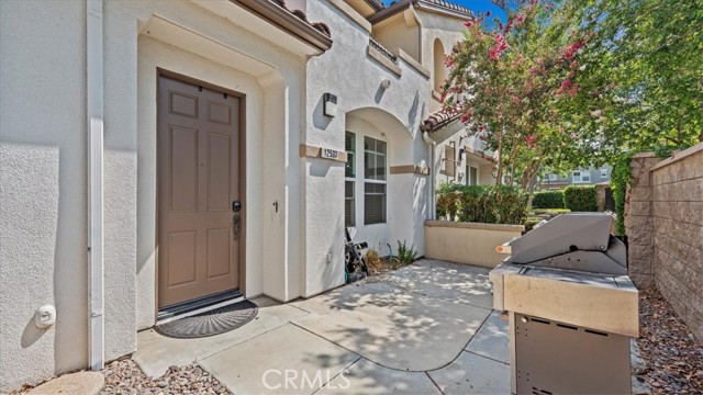 Detail Gallery Image 3 of 43 For 12533 Cipriano, Corona,  CA 91752 - 3 Beds | 2/1 Baths