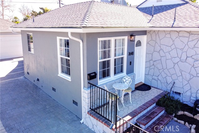 Detail Gallery Image 31 of 35 For 7648 Ostrom Ave, Lake Balboa,  CA 91406 - 4 Beds | 3 Baths