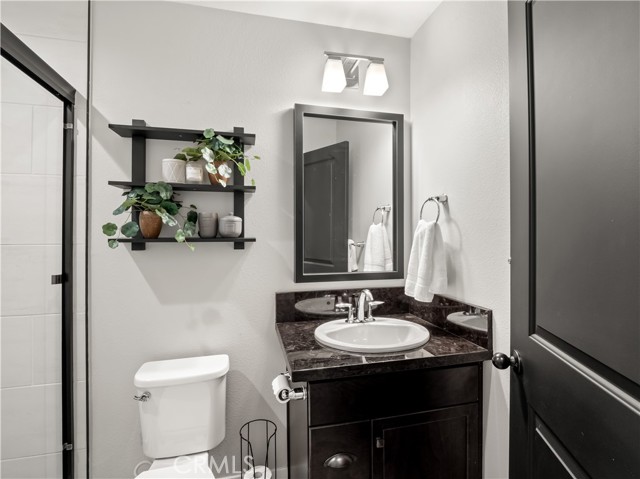 Detail Gallery Image 24 of 52 For 4483 Crown Bluffs Dr, Madera,  CA 93636 - 4 Beds | 3 Baths