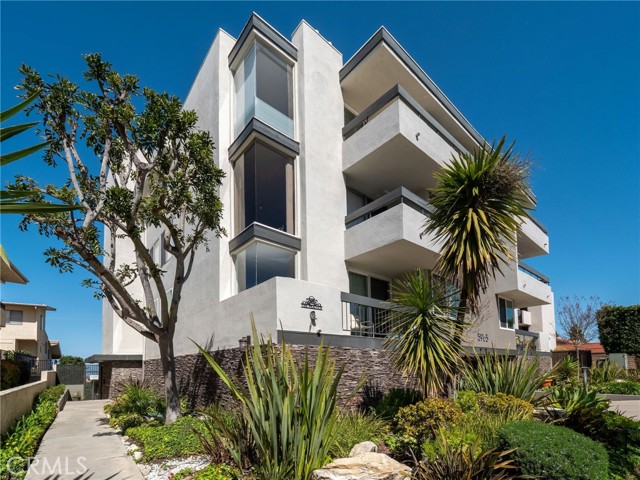 MLS# PV23044009
