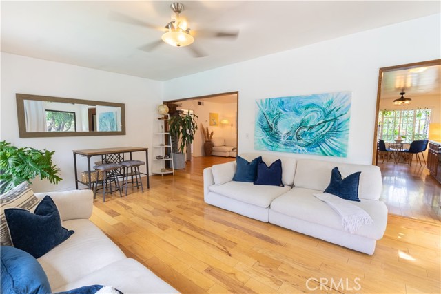 1816 W Yarnell Street, West Covina CA: https://media.crmls.org/medias/905905e3-6fe5-4dd5-89ec-a2ced9eb5ba7.jpg