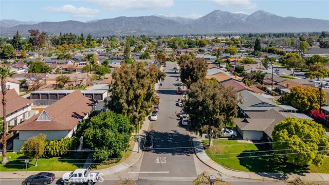 1934 Bobolink Way, Pomona CA: https://media.crmls.org/medias/90597c3a-a6bc-4465-ba00-7498ad4e3efa.jpg