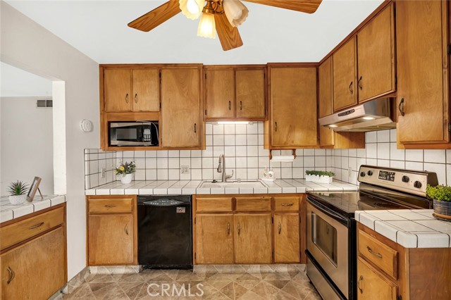 Detail Gallery Image 8 of 29 For 726 Arizona Ave, Los Banos,  CA 93635 - 3 Beds | 2 Baths