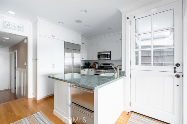 905a93d7 Fa2a 40a5 90bd D2dc15b0b8f4