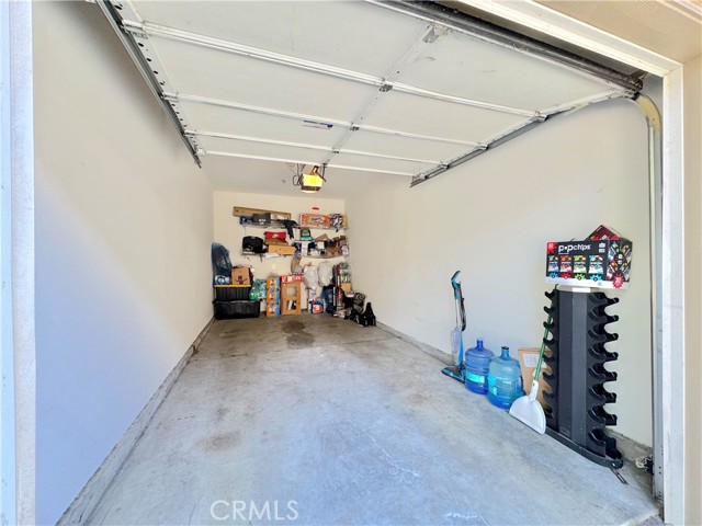 Large 1 car garage