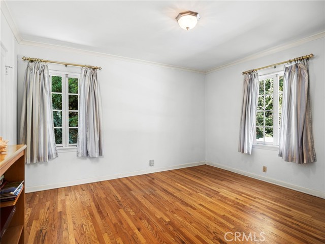 1624 Arboles Drive, Glendale CA: https://media.crmls.org/medias/905cc81d-4013-4222-8b6b-78e91dc023c3.jpg