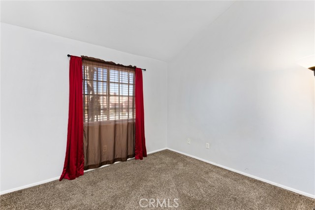Detail Gallery Image 17 of 29 For 14828 Stone Age Lane, Victorville,  CA 92394 - 3 Beds | 2 Baths