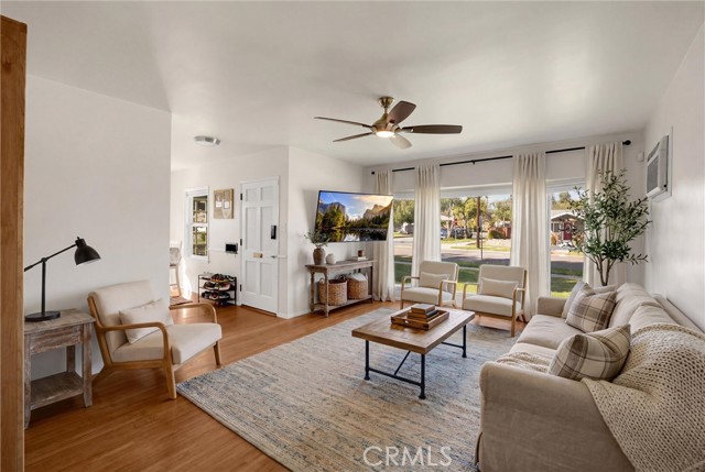 Detail Gallery Image 5 of 32 For 806 E I, Ontario,  CA 91764 - 3 Beds | 1/1 Baths