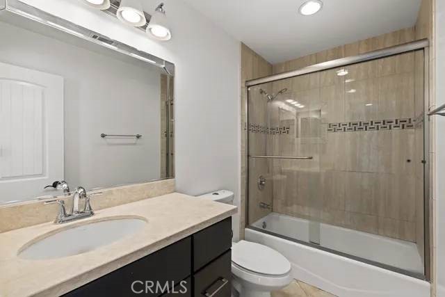 Detail Gallery Image 4 of 32 For Address Is Not Disclosed, Garden Grove,  CA 92840 - 4 Beds | 3/1 Baths