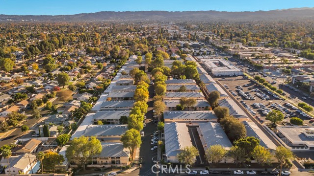 Detail Gallery Image 49 of 50 For 8100 Canby Ave #4,  Reseda,  CA 91335 - 2 Beds | 2 Baths