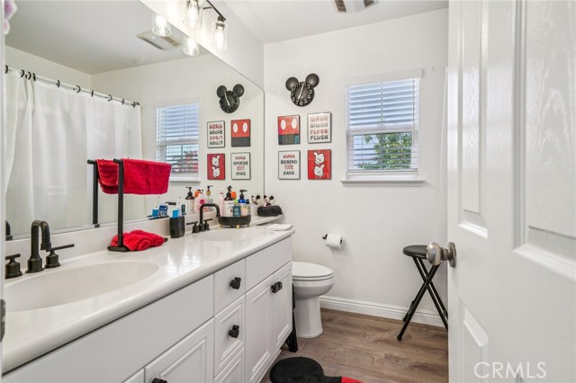 Detail Gallery Image 27 of 34 For 12619 Elk Cove Ct, Rancho Cucamonga,  CA 91739 - 4 Beds | 3 Baths