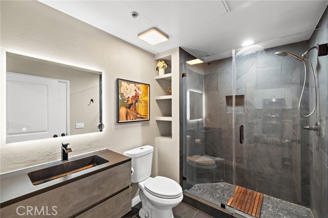 Detail Gallery Image 18 of 40 For 1801 E Katella #4005,  Anaheim,  CA 92805 - 1 Beds | 1 Baths