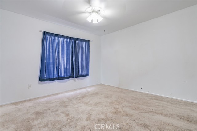 Detail Gallery Image 25 of 40 For 22038 Vanowen St #113,  Woodland Hills,  CA 91303 - 2 Beds | 3 Baths