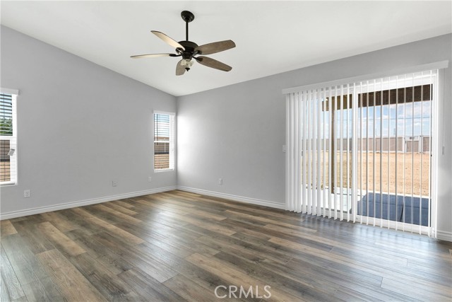 11436 Amethyst Road, Victorville CA: https://media.crmls.org/medias/905f1309-364a-4622-b1f0-2aeda087a35b.jpg