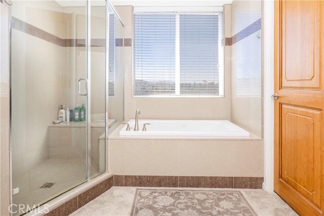 556 Via Pueblo, Riverside CA: https://media.crmls.org/medias/905f872d-451a-45d5-a91a-47c9d092dd96.jpg