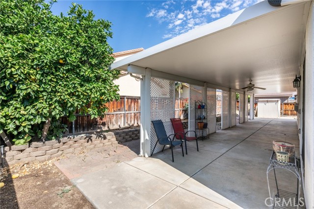2354 Versailles Street, San Jacinto CA: https://media.crmls.org/medias/906014a0-0bad-48c4-bcb3-fafa992eff91.jpg
