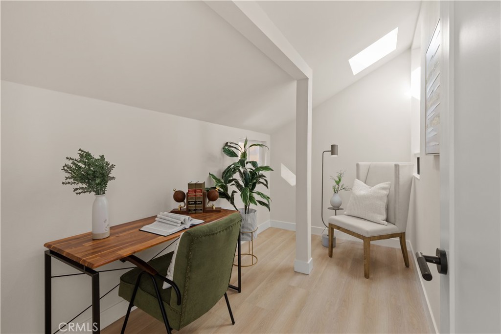 MLS #OC25263563 image #20