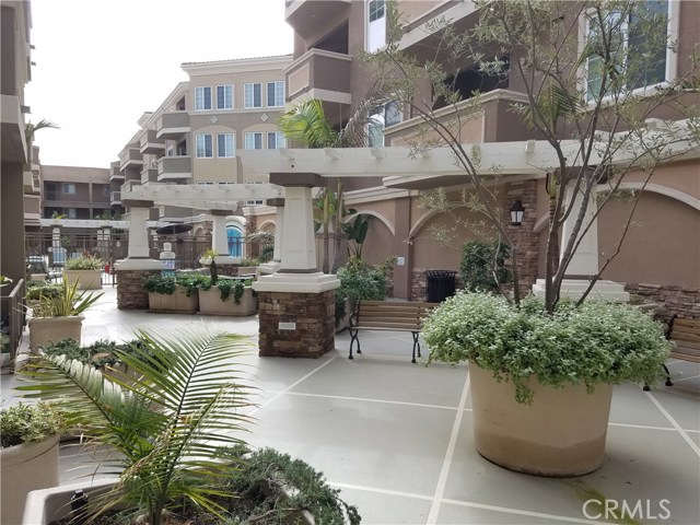 2750 Artesia Boulevard, Redondo Beach, California 90278, 2 Bedrooms Bedrooms, ,2 BathroomsBathrooms,Residential,Sold,Artesia,SW17030812