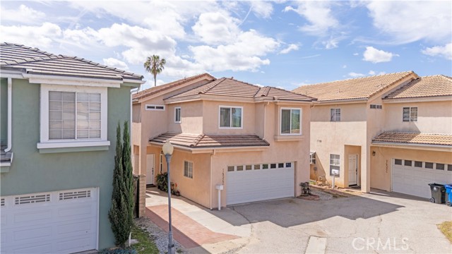 Front Image Thumbnail for CRSR26088953