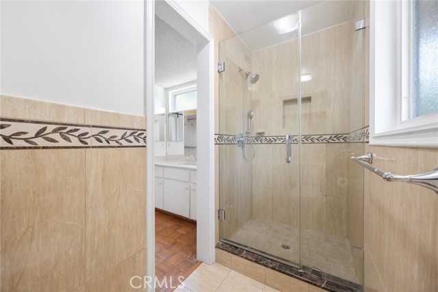 Image 39 of 71 For 1646 Mobeck Street