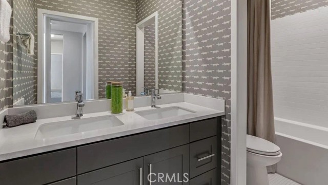 Detail Gallery Image 4 of 17 For 2551 Allegheny Rd, Rialto,  CA 92377 - 4 Beds | 2 Baths