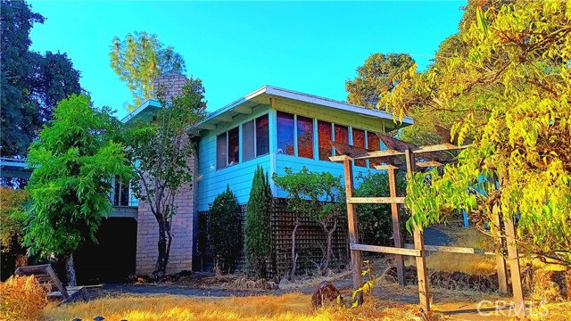 12929 Oak Knoll Ave, Clearlake Oaks, CA 95423