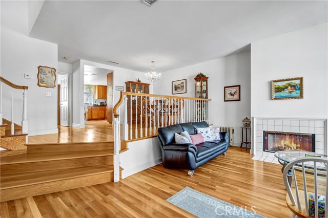 2300 Maple Ave, Torrance CA: https://media.crmls.org/medias/9061bc27-3ef7-4149-93f3-83d88c539ba7.jpg